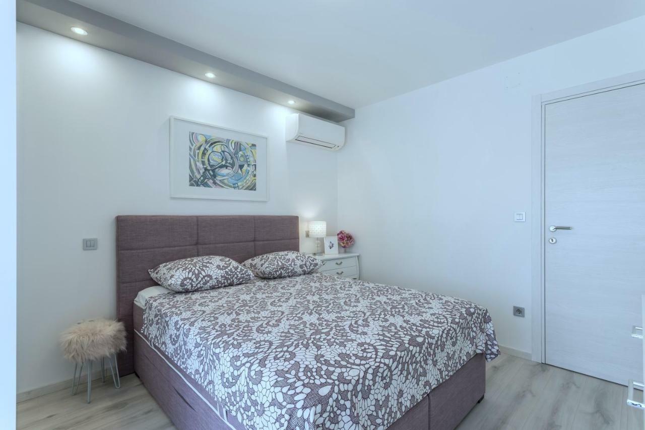 Villa Ema Kastela With Private Heated Pool Exterior photo
